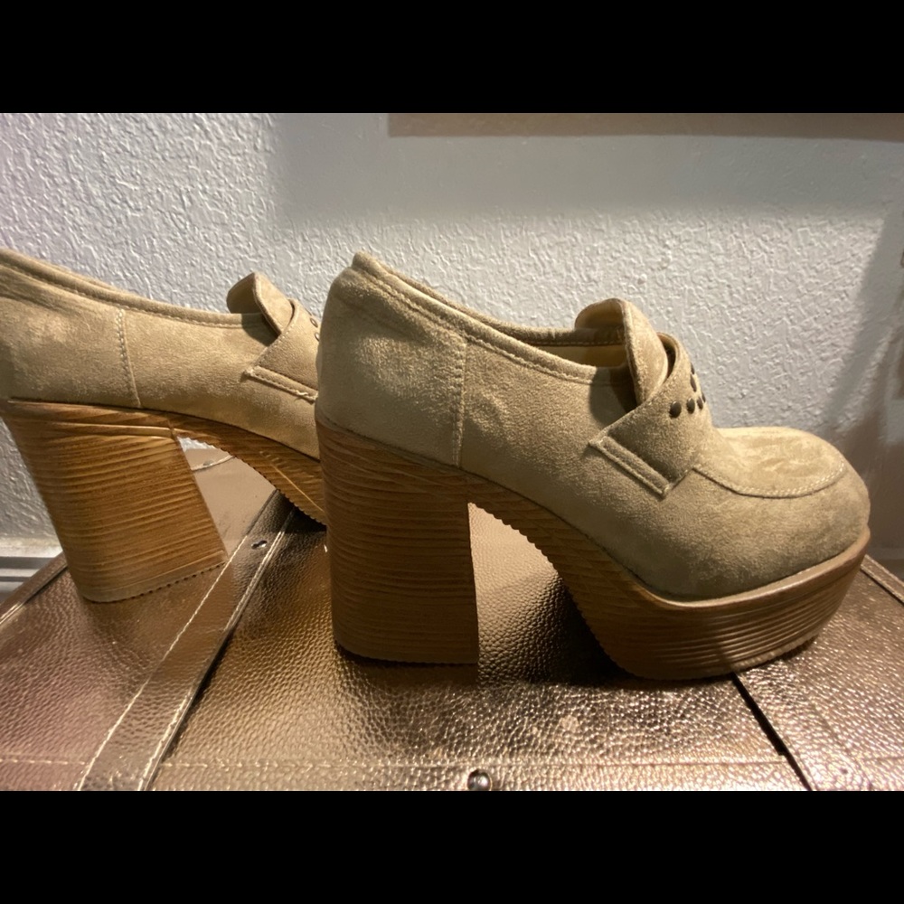 Fashion Bug Beige Suede Like Platform Loafers